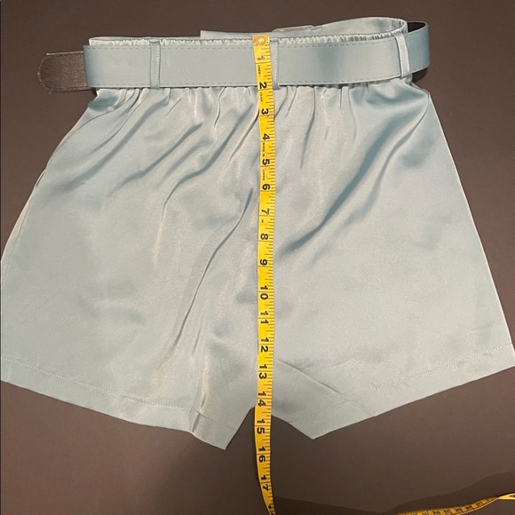 Satin Two-Piece Shorts Set - Picture 5 of 8